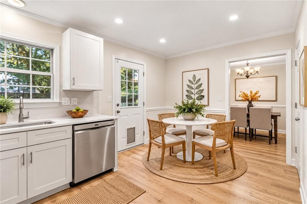 3 bedroom, 3 bathroom, 1,748 sq ft single family residence for sale at 1053 Standard Drive, Brookhaven, GA 30319 — photo 10
