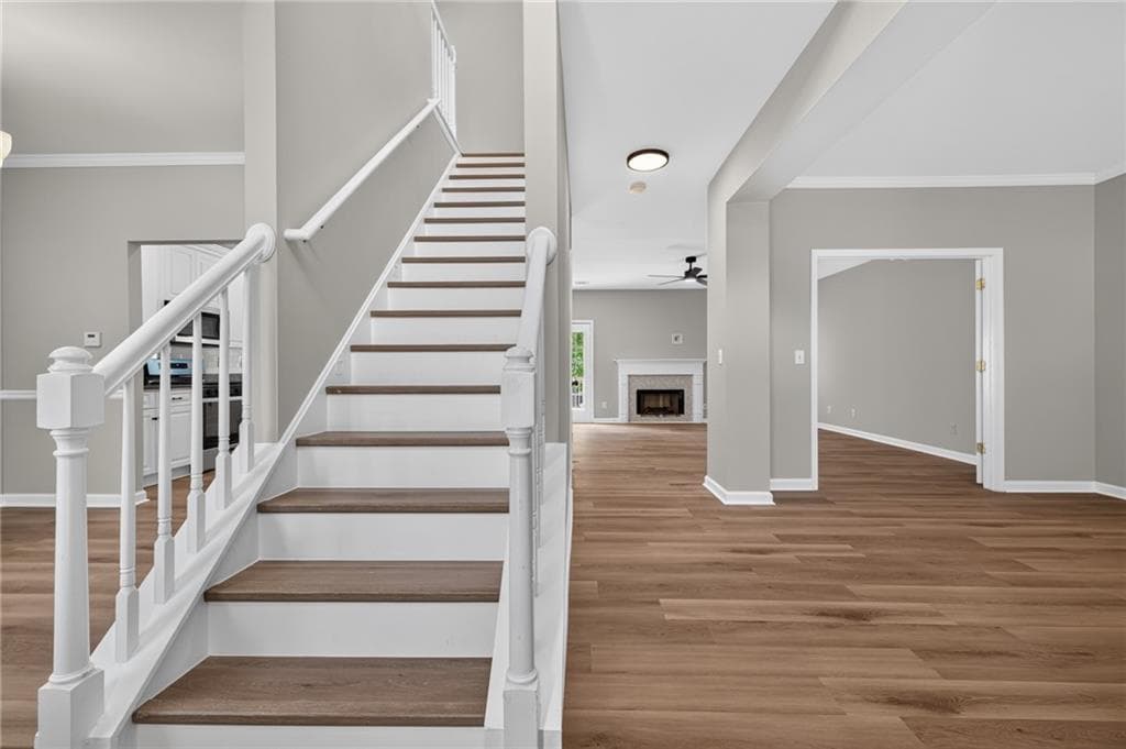 4 bedroom, 3 bathroom, 2,585 sq ft single family residence for sale at 1312 Woodland View Road, Lawrenceville, GA 30043 — photo 3
