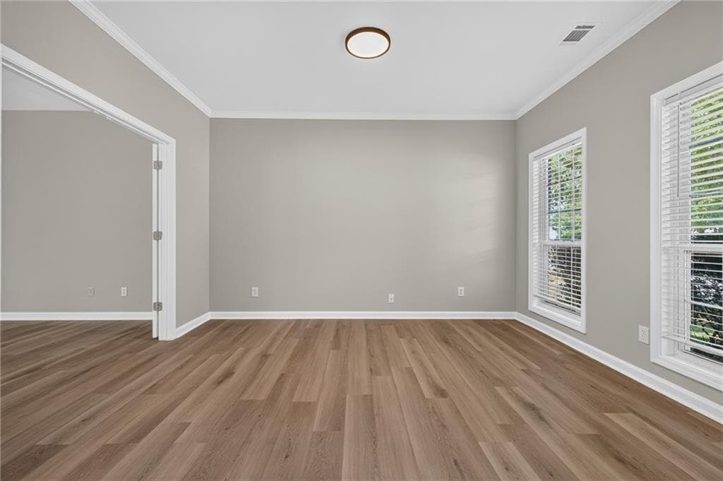 4 bedroom, 3 bathroom, 2,585 sq ft single family residence for sale at 1312 Woodland View Road, Lawrenceville, GA 30043 — photo 4