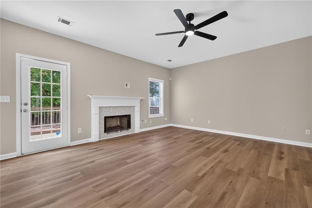 4 bedroom, 3 bathroom, 2,585 sq ft single family residence for sale at 1312 Woodland View Road, Lawrenceville, GA 30043 — photo 9