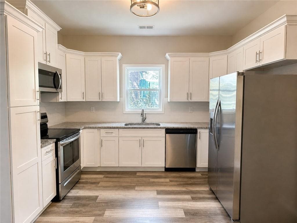 3 bedroom, 2 bathroom, 1,556 sq ft single family residence for rent at 5919 Chattahoochee Street, Lula, GA 30554 for $1,950 a month — photo 5