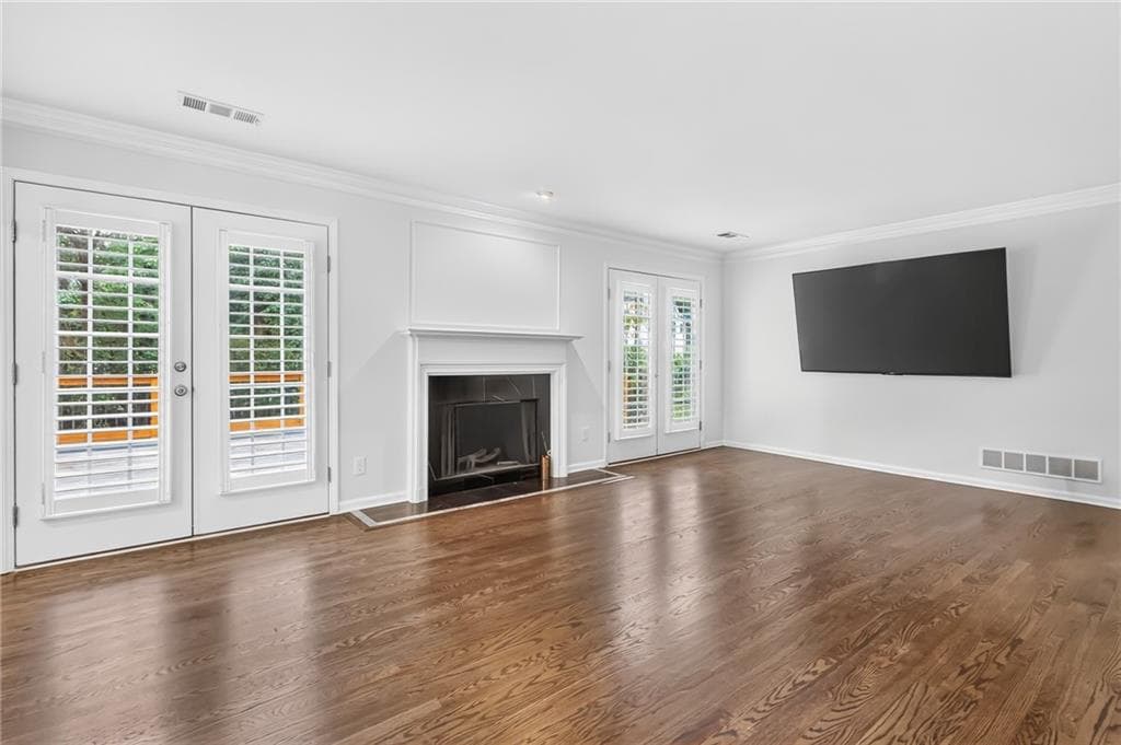 3 bedroom, 2 bathroom, 2,204 sq ft single family residence for sale at 1761 Canton Hills Circle, Marietta, GA 30062 — photo 10