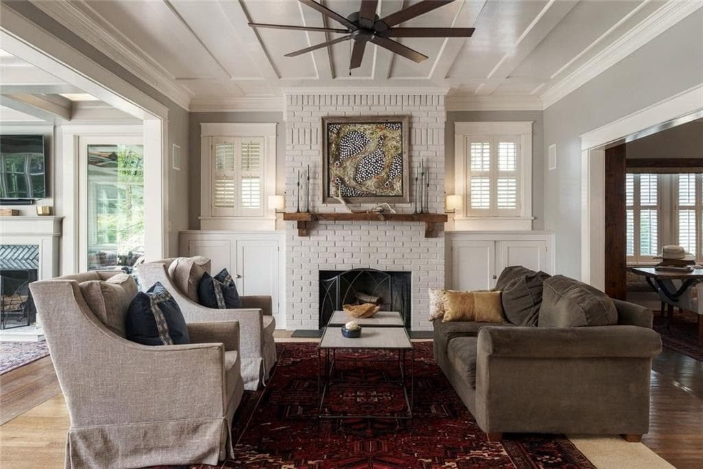 5 bedroom, 4 bathroom, 4,059 sq ft single family residence for sale at 1071 Green Street Circle, Gainesville, GA 30501 — photo 4