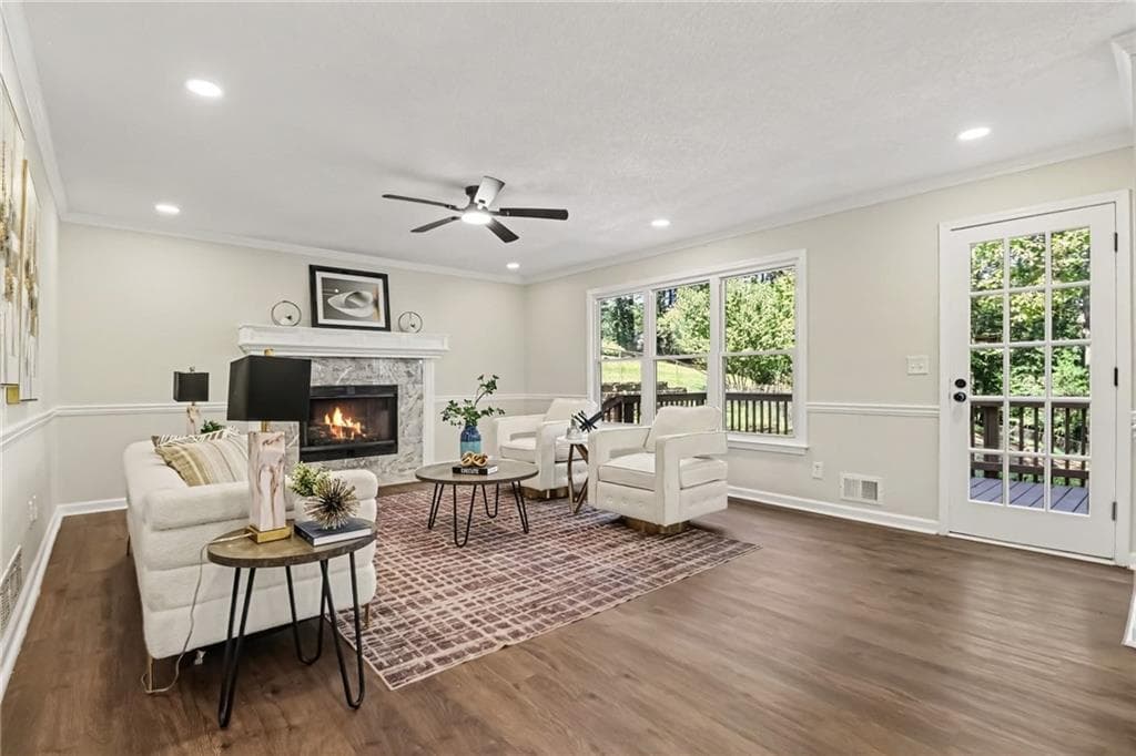 5 bedroom, 4 bathroom, 3,980 sq ft single family residence for sale at 1419 Dunsford Circle, Suwanee, GA 30024 — photo 6