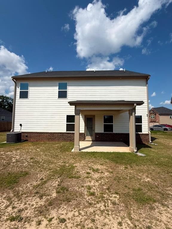 5 bedroom, 3 bathroom, 3,490 sq ft single family residence for sale at 1104 Laflor Way, Mcdonough, GA 30253 — photo 5
