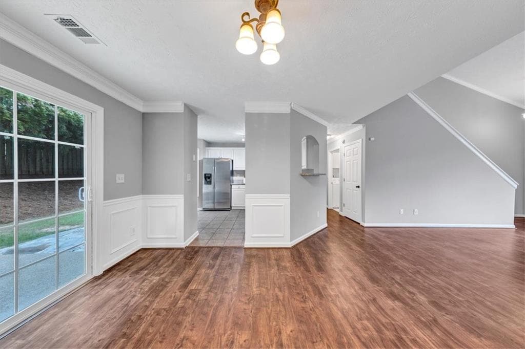 3 bedroom, 2 bathroom, 2,007 sq ft single family residence for sale at 13460 Avensong Crossing, Milton, GA 30004 — photo 7