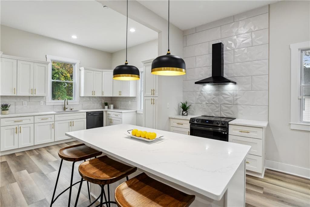 4 bedroom, 6 bathroom, 3,405 sq ft single family residence under contract at 190 Adair Avenue, Atlanta, GA 30315 — photo 4