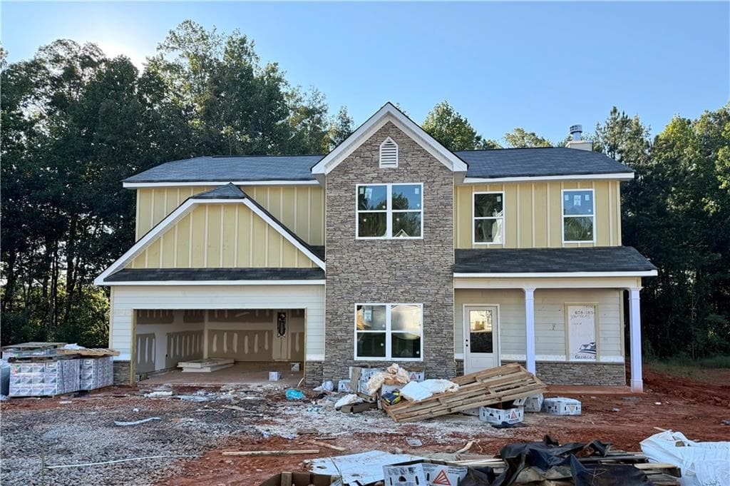 4 bedroom, 3 bathroom, 2,000 sq ft single family residence for sale at 483 Charleston Place, Villa Rica, GA 30180