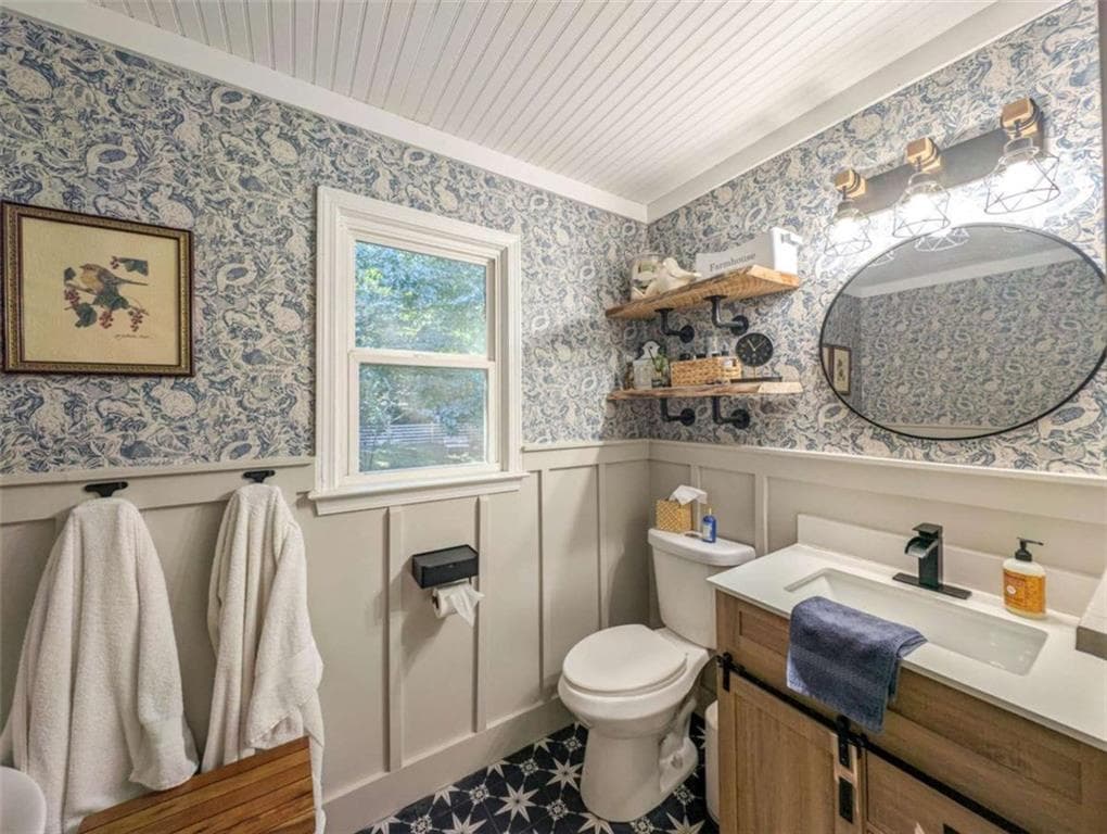 3 bedroom, 3 bathroom, 1,830 sq ft single family residence for sale at 769 Slew Avenue, Lawrenceville, GA 30043 — photo 3