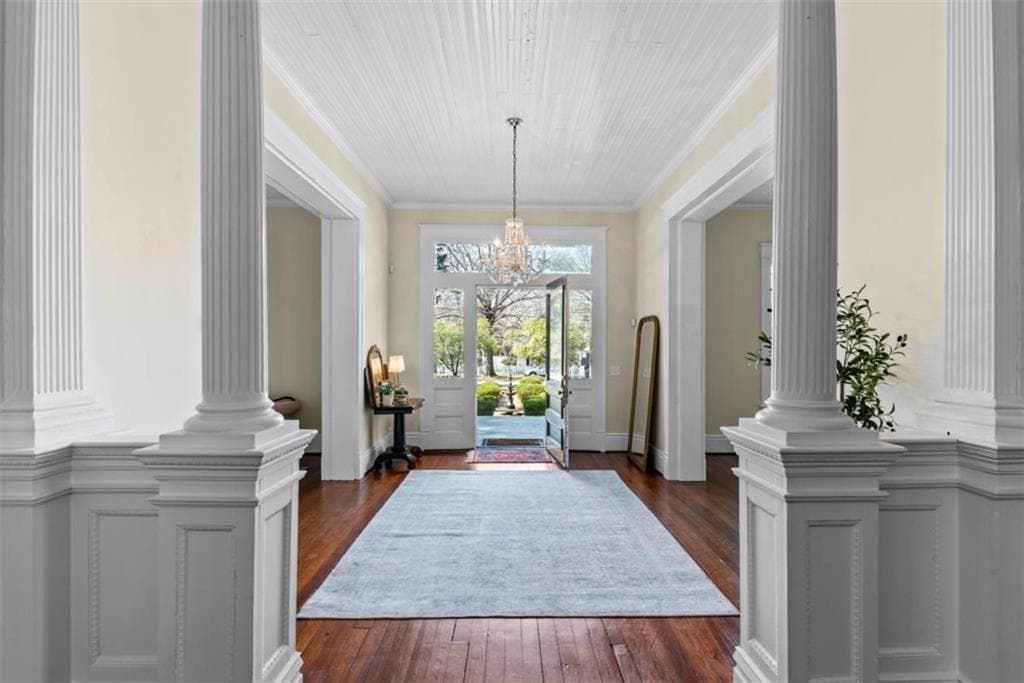 5 bedroom, 3 bathroom, 4,642 sq ft single family residence for sale at 301 N East Street, Greensboro, GA 30642 — photo 9