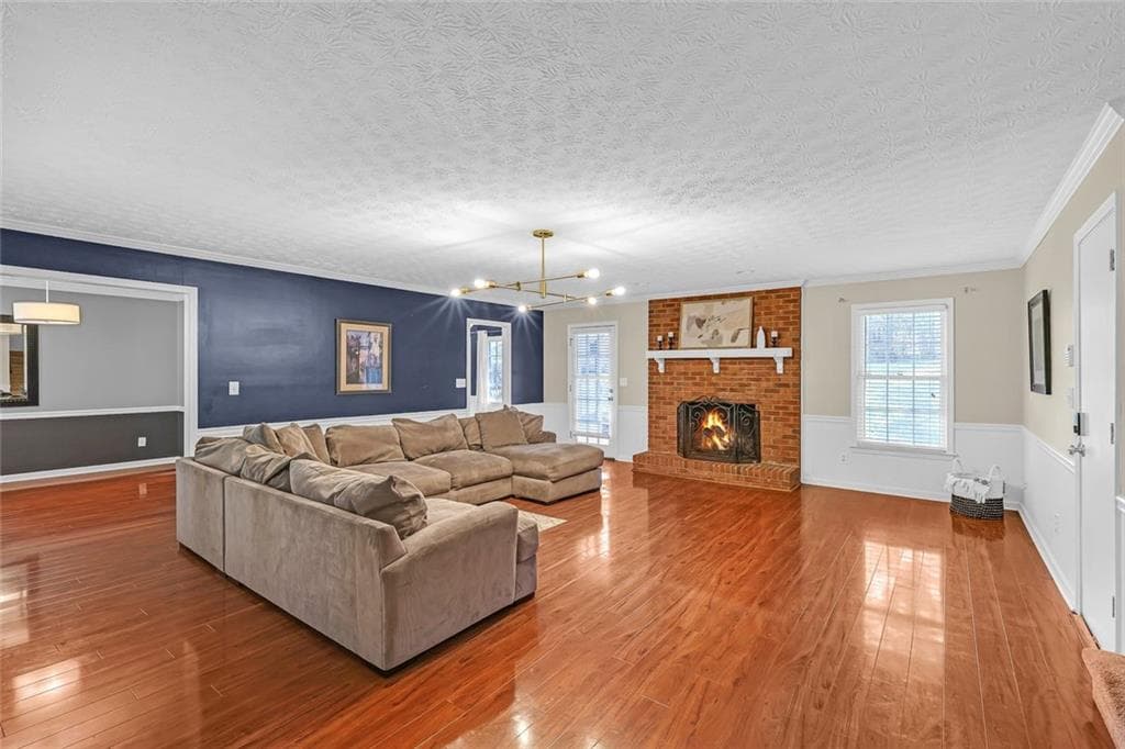 3 bedroom, 2 bathroom, 2,487 sq ft single family residence for sale at 5728 Four Winds Court, Lilburn, GA 30047 — photo 5
