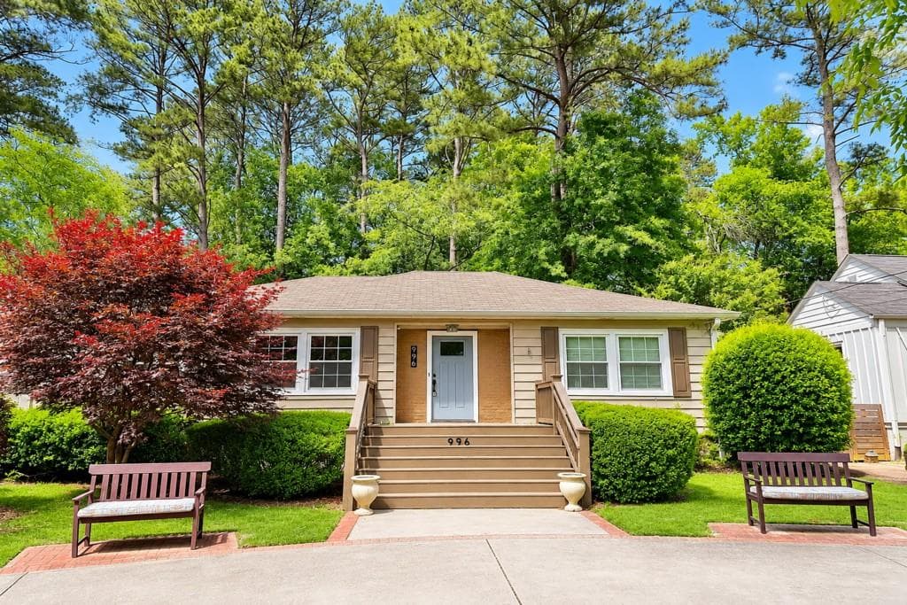 3 bedroom, 2 bathroom, 1,301 sq ft single family residence for rent at 996 Lindbergh Drive, Atlanta, GA 30324 for $2,800 a month — photo 1 of 8