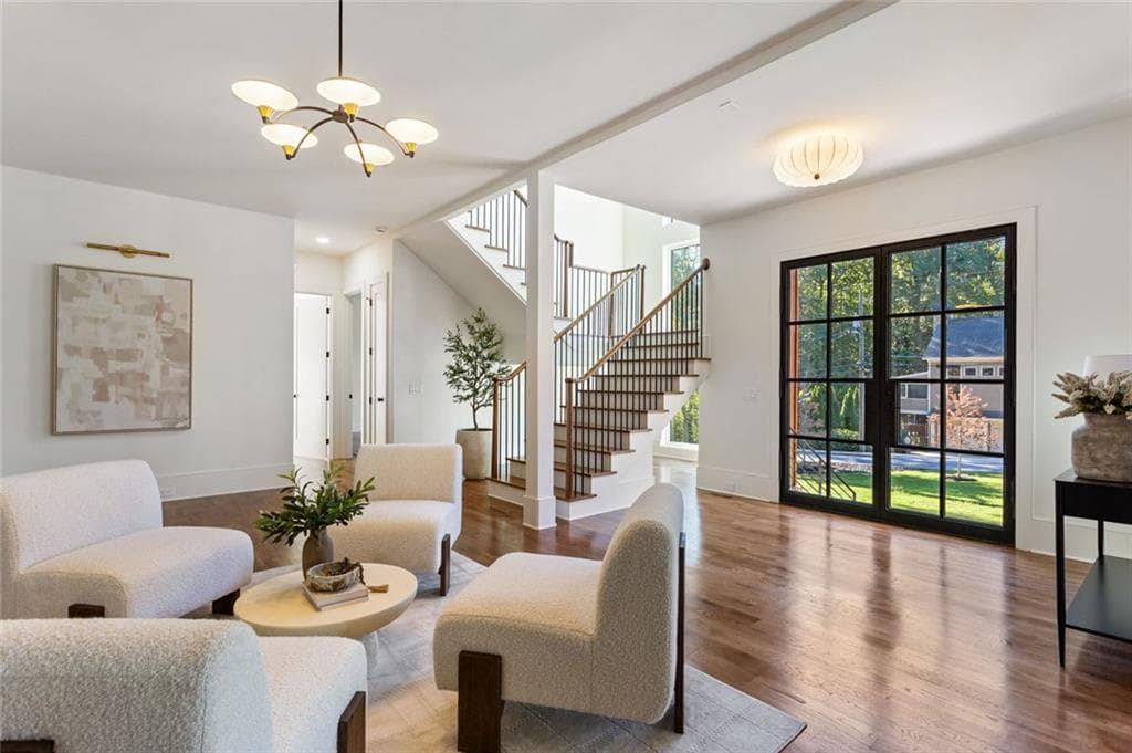 7 bedroom, 7 bathroom, 5,000 sq ft single family residence for sale at 1463 Collier Drive, Smyrna, GA 30080 — photo 3
