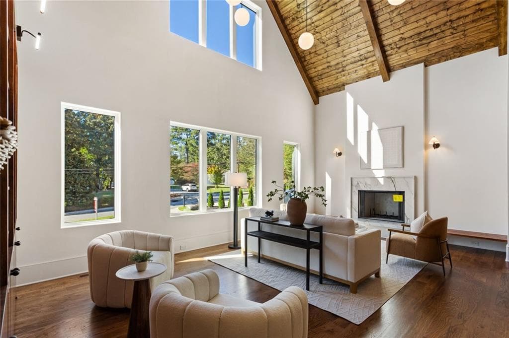 7 bedroom, 7 bathroom, 5,000 sq ft single family residence for sale at 1463 Collier Drive, Smyrna, GA 30080 — photo 4