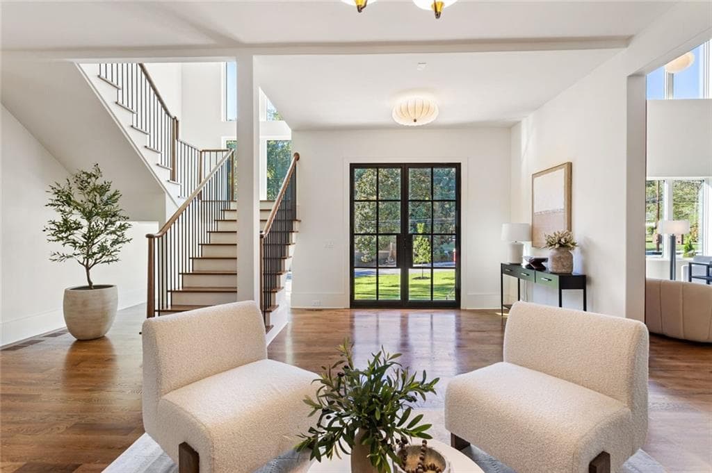 7 bedroom, 7 bathroom, 5,000 sq ft single family residence for sale at 1463 Collier Drive, Smyrna, GA 30080 — photo 8