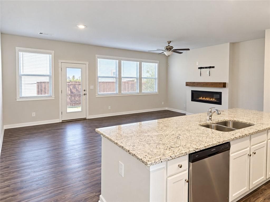 3 bedroom, 3 bathroom, 1,776 sq ft single family residence for rent at 220 Turner Lane, Holly Springs, GA 30188 for $2,200 a month — photo 2