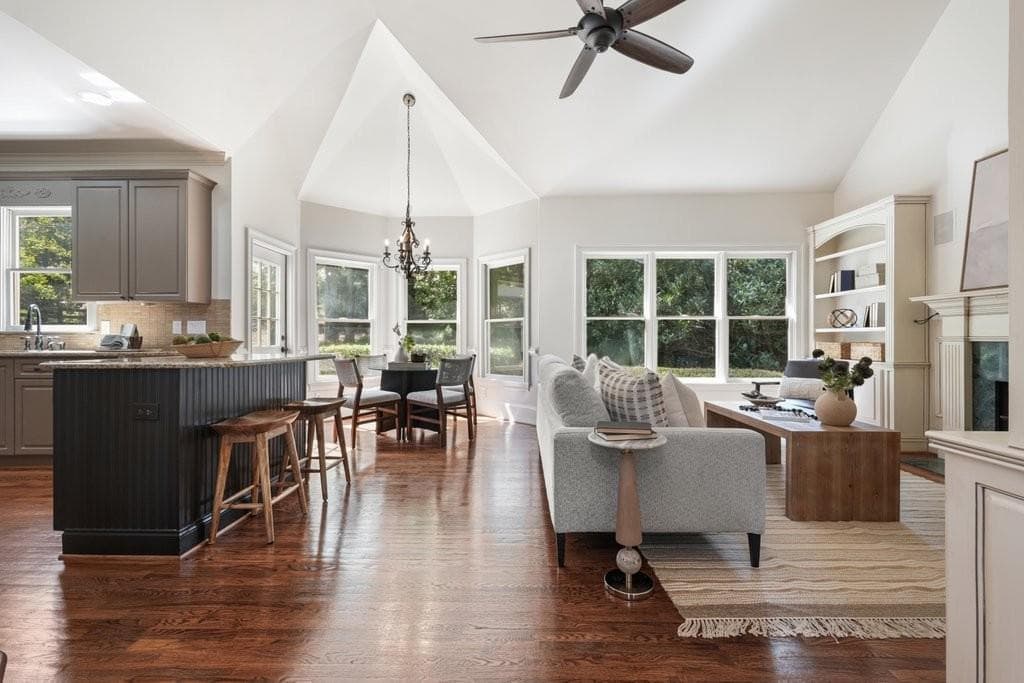 4 bedroom, 5 bathroom, 4,196 sq ft single family residence for sale at 14170 Old Course Drive, Roswell, GA 30075 — photo 7
