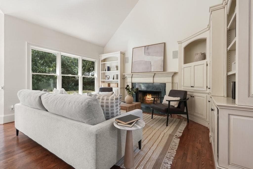 4 bedroom, 5 bathroom, 4,196 sq ft single family residence for sale at 14170 Old Course Drive, Roswell, GA 30075 — photo 8