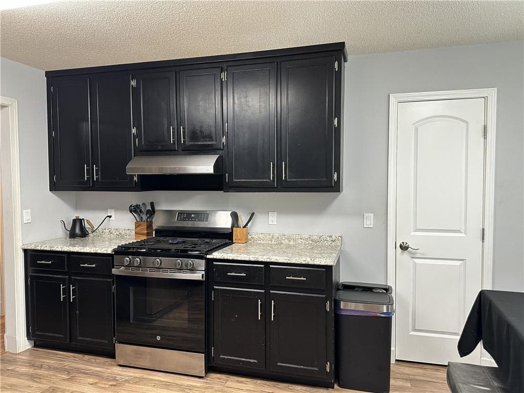 4 bedroom, 2 bathroom, 2,062 sq ft single family residence for sale at 106 Courtland Circle, Powder Springs, GA 30127 — photo 8