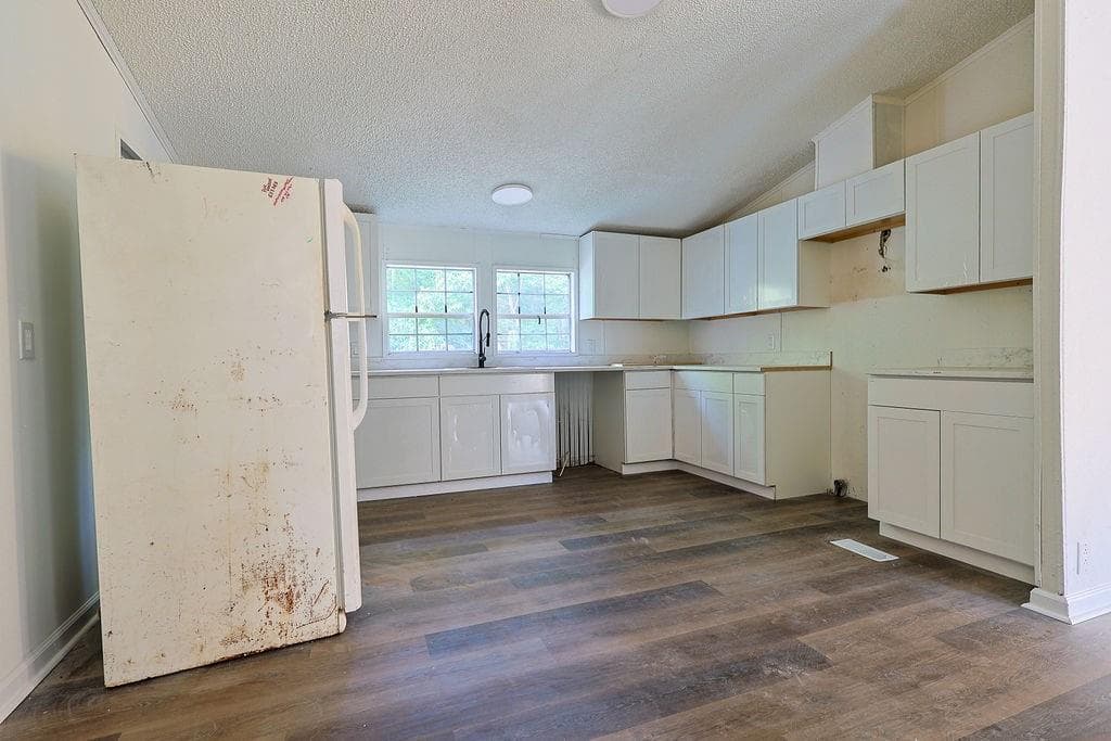 2 bedroom, 2 bathroom, 2,004 sq ft single family residence for sale at 158 Felton Drive, Milledgeville, GA 31061 — photo 10