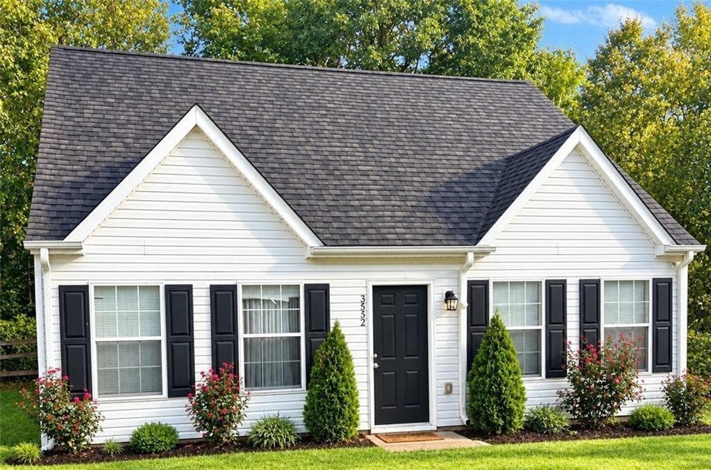 3 bedroom, 2 bathroom, 1,152 sq ft single family residence for sale at 3552 Boulder Circle, Ellenwood, GA 30294