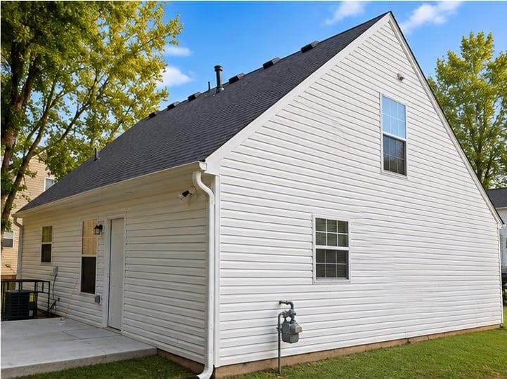 3 bedroom, 2 bathroom, 1,152 sq ft single family residence for sale at 3552 Boulder Circle, Ellenwood, GA 30294 — photo 4