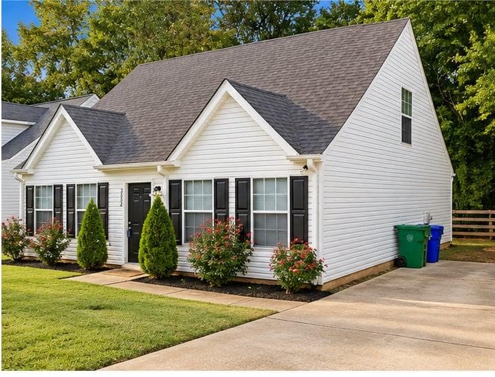 3 bedroom, 2 bathroom, 1,152 sq ft single family residence for sale at 3552 Boulder Circle, Ellenwood, GA 30294 — photo 5
