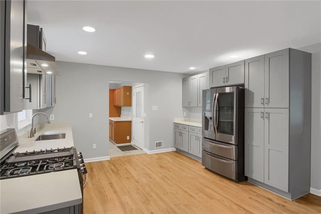 3 bedroom, 3 bathroom, 3,158 sq ft single family residence for sale at 68 Christine Drive, Marietta, GA 30066 — photo 7