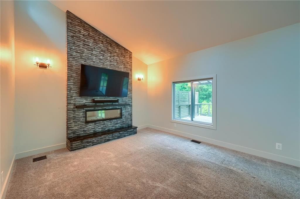 4 bedroom, 3 bathroom, 2,812 sq ft single family residence for sale at 2470 Kingsley Drive, Marietta, GA 30062 — photo 6