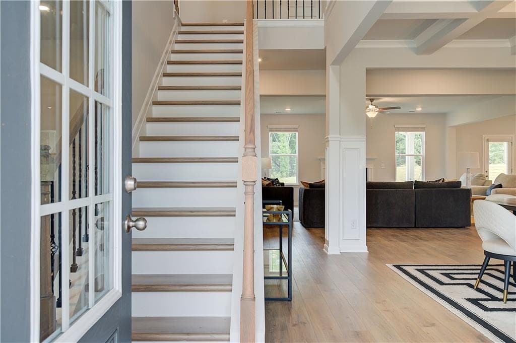 5 bedroom, 4 bathroom, 3,868 sq ft single family residence for sale at 188 Compass Road, Hampton, GA 30228 — photo 4