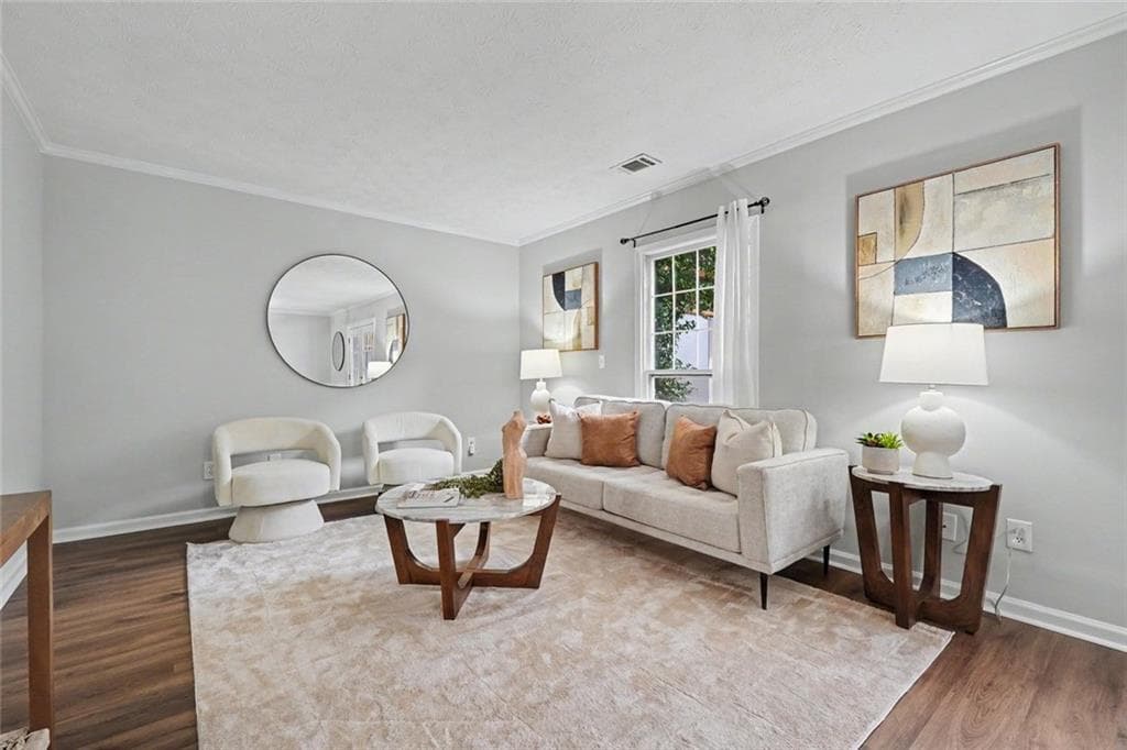3 bedroom, 3 bathroom, 1,296 sq ft townhouse for sale at 218 Forkner Drive C, Decatur, GA 30030 — photo 2