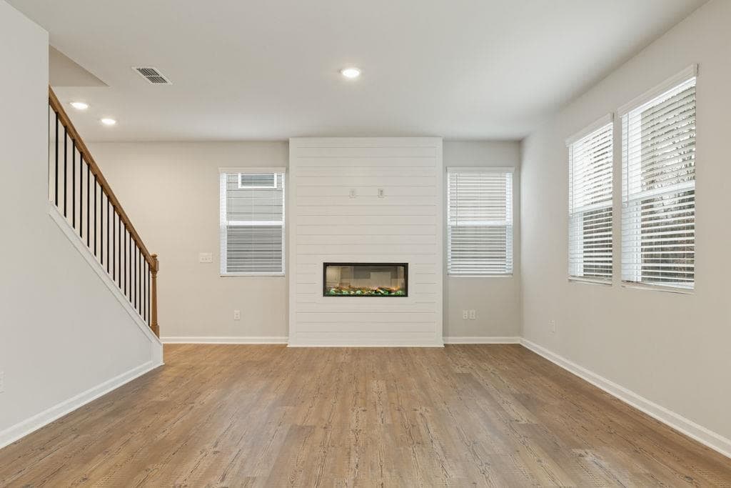 4 bedroom, 3 bathroom, 2,343 sq ft single family residence for sale at 6740 Homer Lane, Fairburn, GA 30213 — photo 5