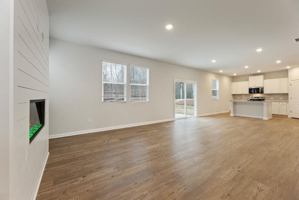 4 bedroom, 3 bathroom, 2,343 sq ft single family residence for sale at 6740 Homer Lane, Fairburn, GA 30213 — photo 6