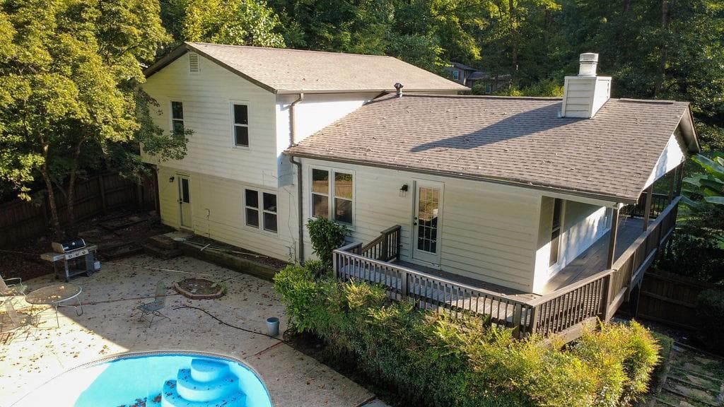 4 bedroom, 2 bathroom, 4,245 sq ft single family residence for sale at 151 Farmington Drive, Woodstock, GA 30188 — photo 2