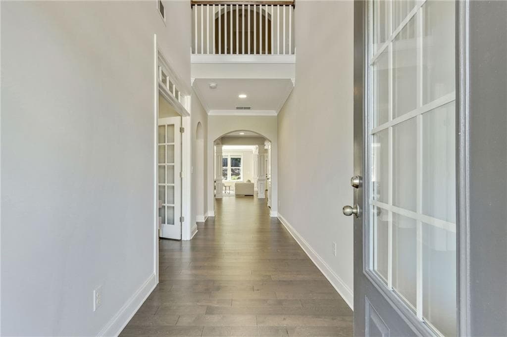 5 bedroom, 4 bathroom, 3,754 sq ft single family residence for sale at 516 Flyingbolt Run, Canton, GA 30115 — photo 2