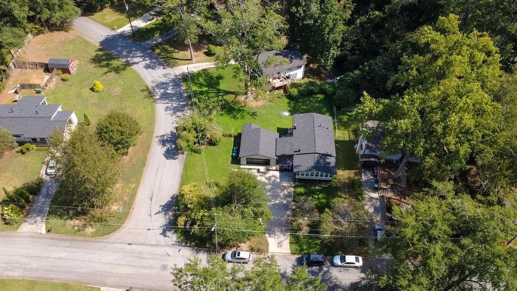 2 bedroom, 2 bathroom, 2,960 sq ft single family residence for sale at 3029 Flamingo Drive, Decatur, GA 30033 — photo 4