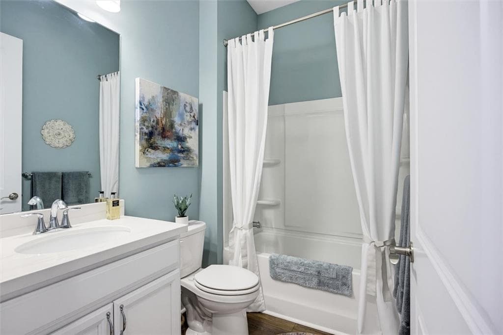 3 bedroom, 2 bathroom, 1,990 sq ft single family residence for sale at 1916 Finnish Lane, Kennesaw, GA 30152 — photo 7