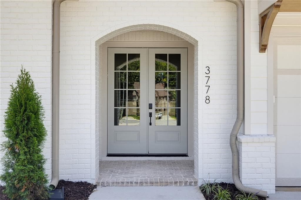 6 bedroom, 7 bathroom, 4,992 sq ft single family residence for sale at 3778 Wynn Walk, Brookhaven, GA 30341 — photo 2