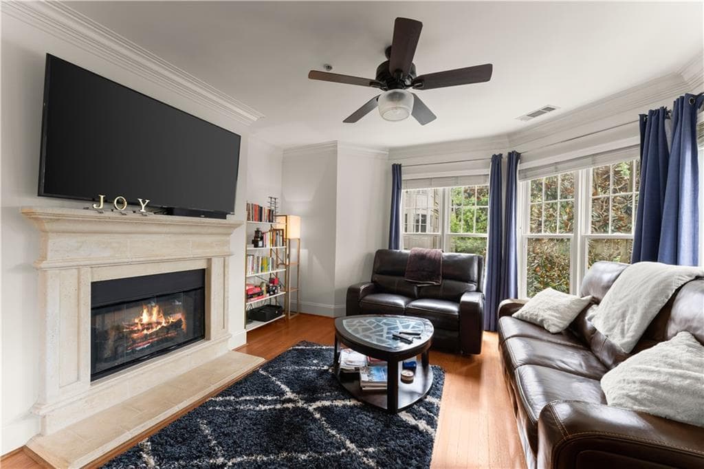 2 bedroom, 2 bathroom, 1,404 sq ft condominium for sale at 828 Highland Lane 2201, Atlanta, GA 30306 — photo 6