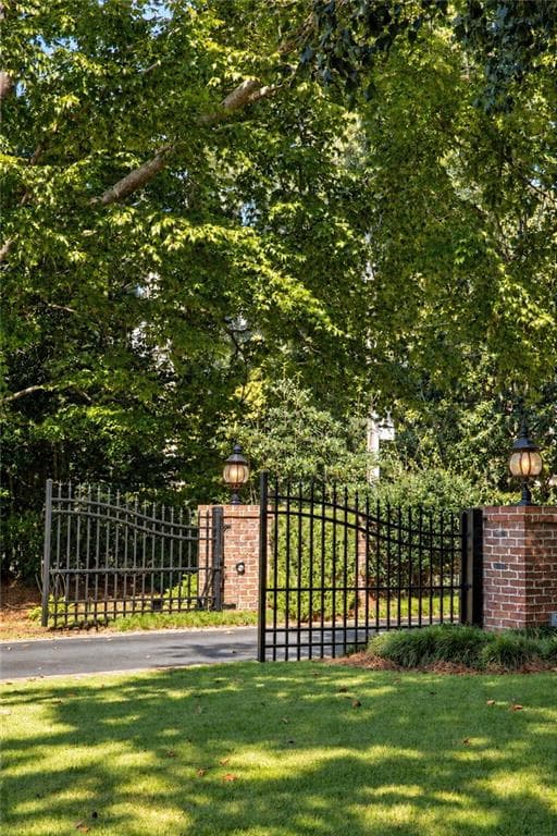 6 bedroom, 8 bathroom, 9,000 sq ft single family residence for sale at 134 Blackland Road, Atlanta, GA 30342 — photo 2