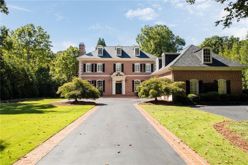 6 bedroom, 8 bathroom, 9,000 sq ft single family residence for sale at 134 Blackland Road, Atlanta, GA 30342 — photo 3