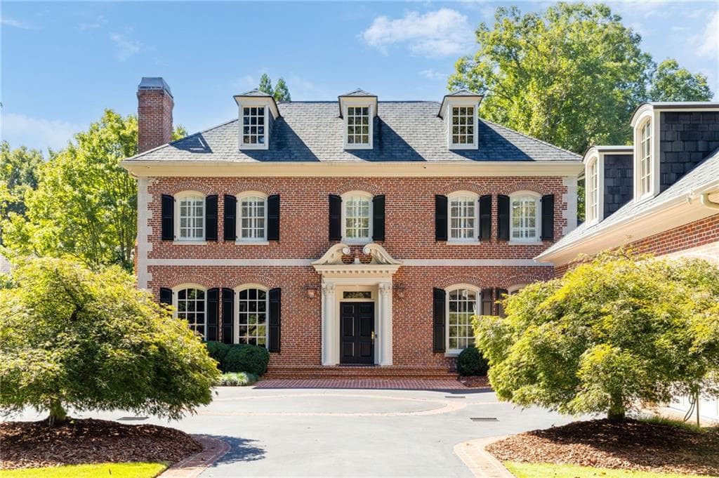 6 bedroom, 8 bathroom, 9,000 sq ft single family residence for sale at 134 Blackland Road, Atlanta, GA 30342 — photo 5