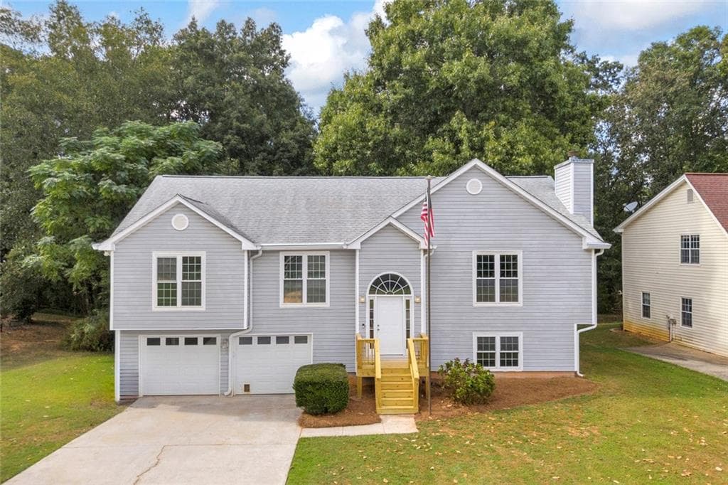 4 bedroom, 3 bathroom, 3,530 sq ft single family residence for sale at 1170 Robert Pointe Way, Lawrenceville, GA 30045
