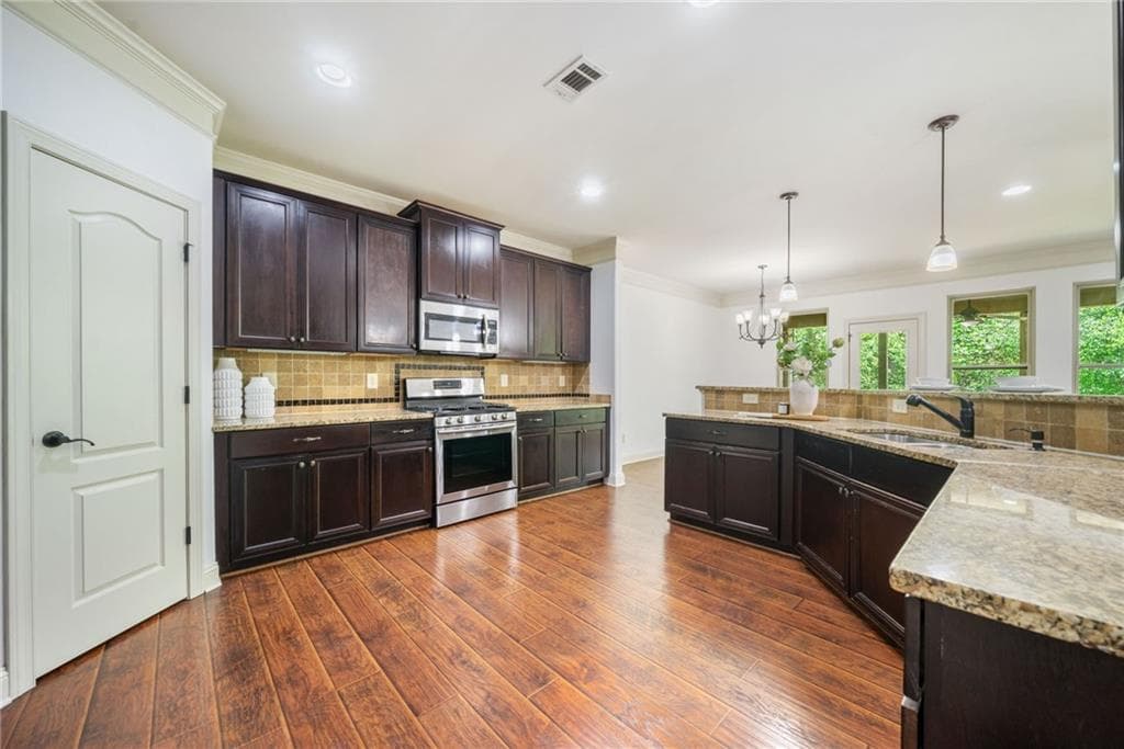4 bedroom, 4 bathroom, 2,147 sq ft townhouse for rent at 13333 Flamingo Road, Alpharetta, GA 30004 for $3,100 a month — photo 5