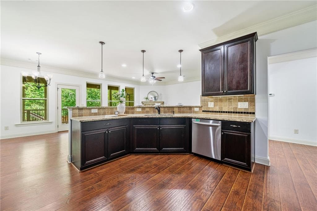 4 bedroom, 4 bathroom, 2,147 sq ft townhouse for rent at 13333 Flamingo Road, Alpharetta, GA 30004 for $3,100 a month — photo 6