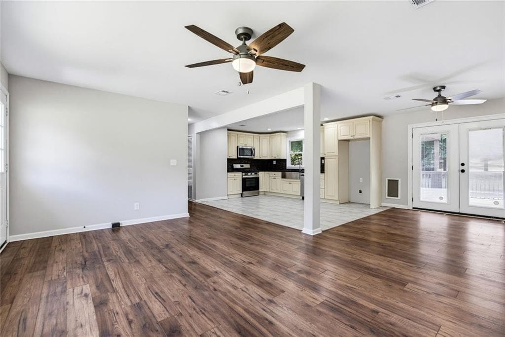 3 bedroom, 1 bathroom, 1,536 sq ft single family residence for sale at 354 Pine Valley Road, Powder Springs, GA 30127 — photo 8