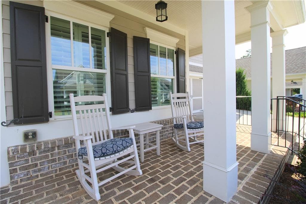 3 bedroom, 3 bathroom, 2,429 sq ft single family residence for sale at 3278 Encore Circle, Kennesaw, GA 30152 — photo 6