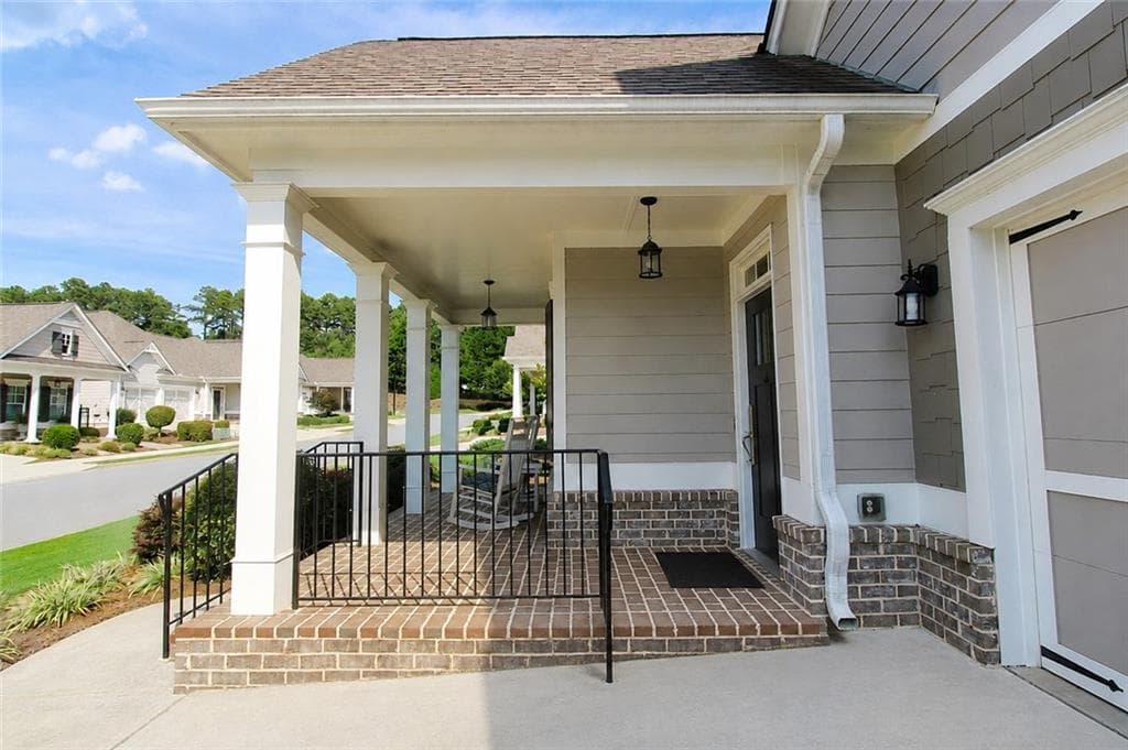 3 bedroom, 3 bathroom, 2,429 sq ft single family residence for sale at 3278 Encore Circle, Kennesaw, GA 30152 — photo 7