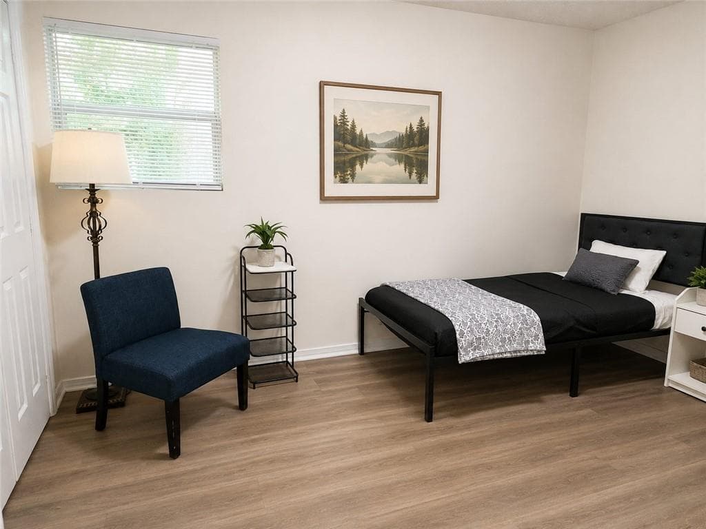 2 bedroom, 1 bathroom, 800 sq ft duplex for rent at 232 Rustwood Drive, Athens, GA 30606 for $1,400 a month — photo 3