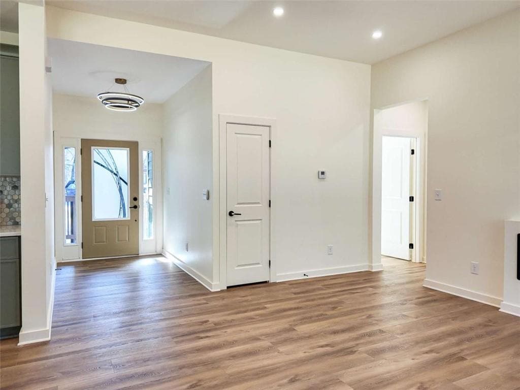 3 bedroom, 2 bathroom, 1,438 sq ft single family residence for sale at 6138 Green Acres Drive, Covington, GA 30014 — photo 6